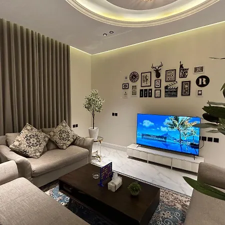 شقة فاخرة غرفة وصالة بالعارض دخول ذاتي ١٠ Riyadh Exterior photo