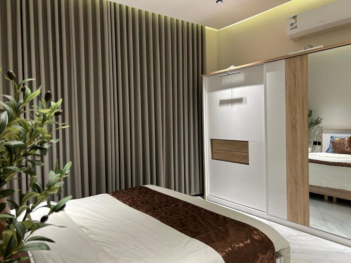 فاخرة غرفة وصالة بالعارض دخول ذاتي ١٠ Apartment Riyadh