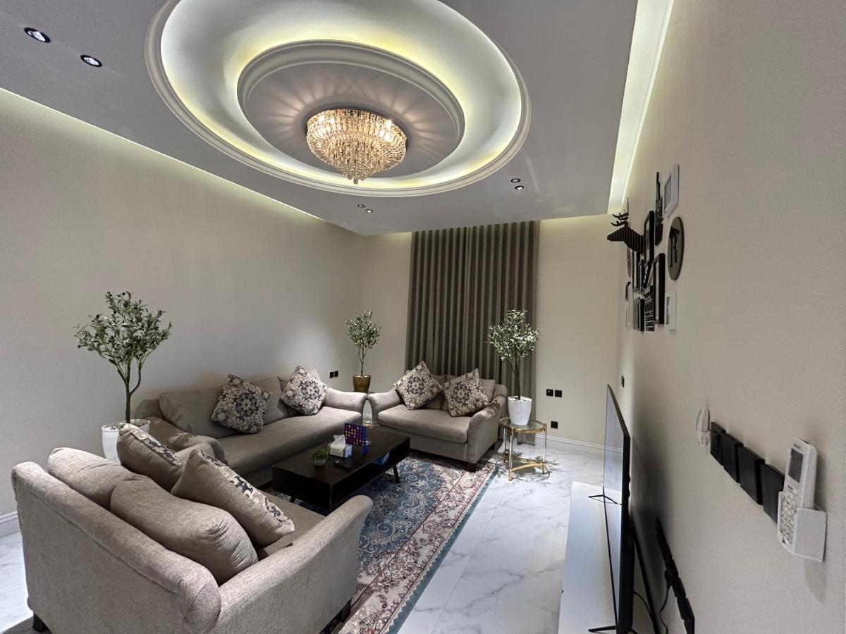 Apartment فاخرة غرفة وصالة بالعارض دخول ذاتي ١٠